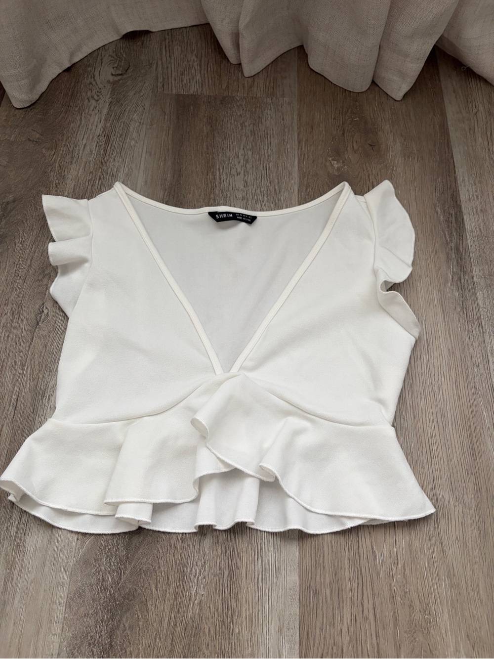 SHEIN White Ruffle Peplum V-Neck Crop Top